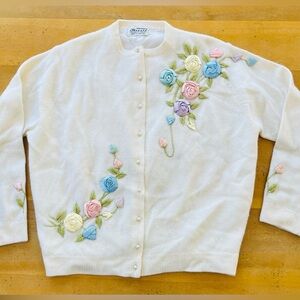 Original 50s Vintage Angora Lambswool Cardigan Sweater Large Flower Embellished